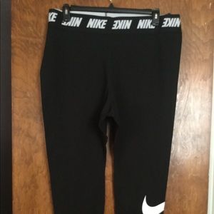 Nike Leggings Tight Fit